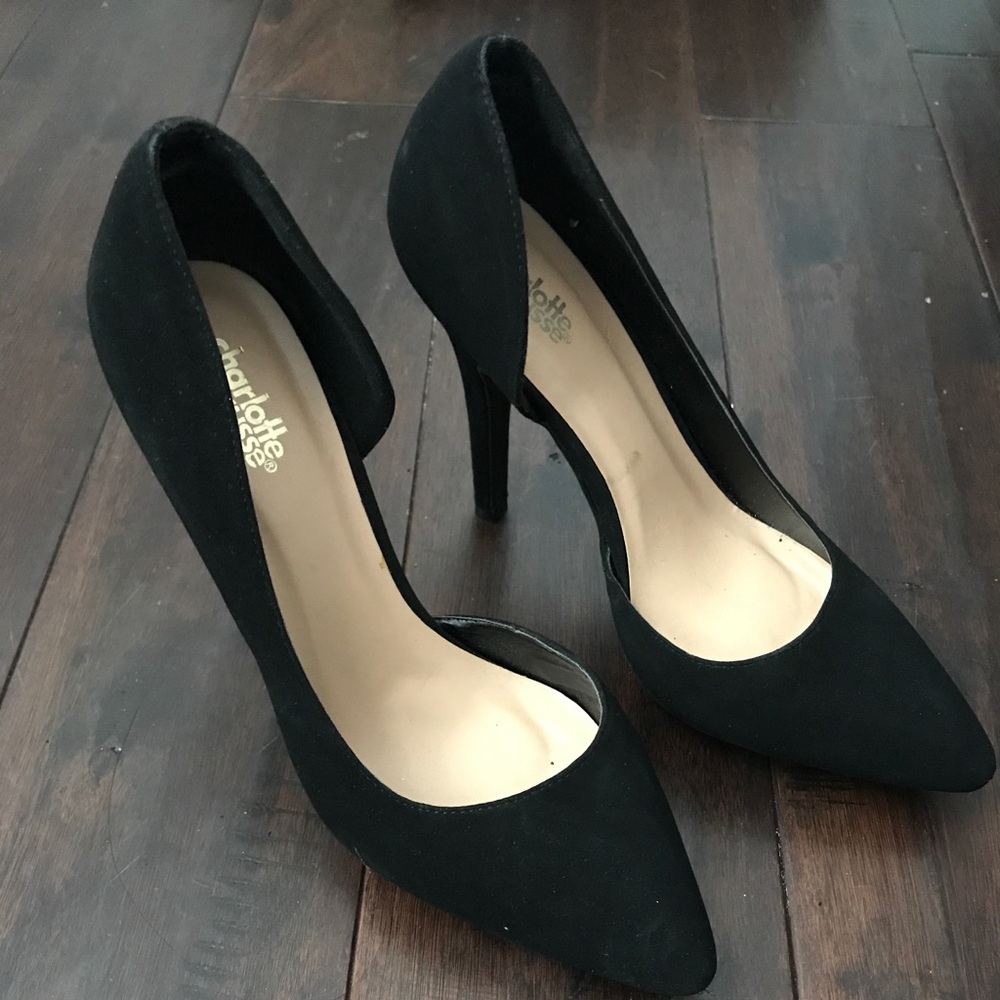 Black suede pointed heels